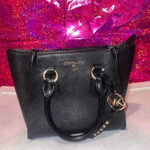 Michael Kors Black Pebbled Leather Satchel NB-2105 F21